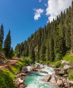 Ущелья Киргизии