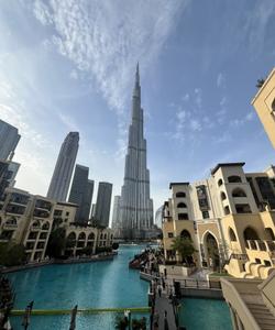 Небоскрёб Бурдж-Халифа в Дубае