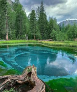 Гейзерное озеро