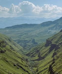 Хунзахское ущелье (каньон Цолотль) в Дагестане