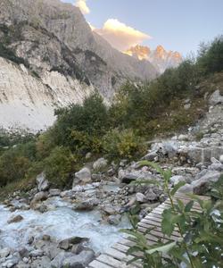 Треккинг к леднику Караугом