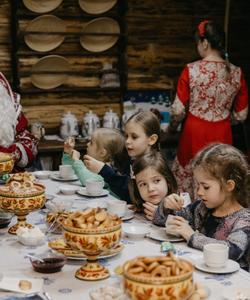 Чаепитие с Российским Дедом Морозом