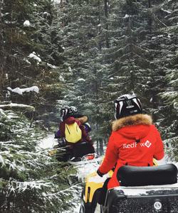 Снегоходный тур в Карелии