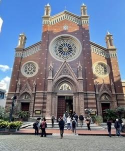 Католическая церковь в Стамбуле