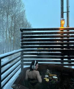 Тур на Кольский с проживанием в глэмпинге