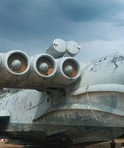 экраноплан «Лунь»