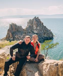 Туристы на Байкале