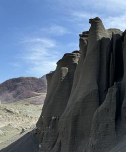 Ининские колонны