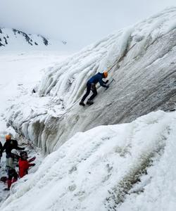 Восхождение на пик Мальчин