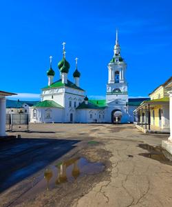 Торговые ряды в Костроме