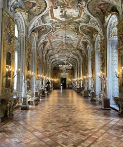 Галерея Дориа-Памфили