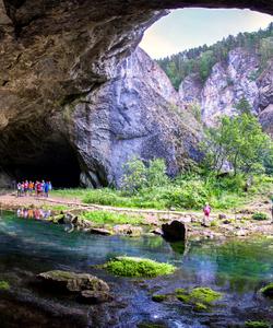 Капова пещера