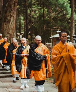 Буддийские монахи в Японии