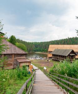 Архитектурно-этнографический музей «Хохловка»