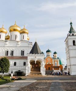 Ипатьевский монастырь в Костроме