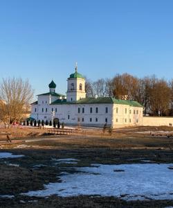 Мирожский Завеличский монастырь