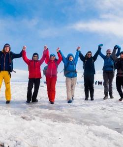 Поход по льду Байкала