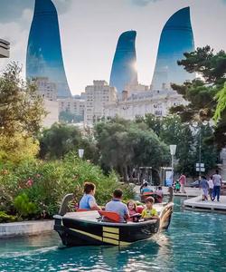 Малая Венеция в Баку