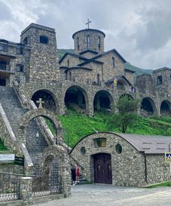 Аланский Успенский монастырь