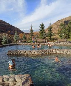 Горячие источники Ак-Суу