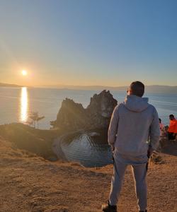 Скала Шаманка остров Ольхон Байкал