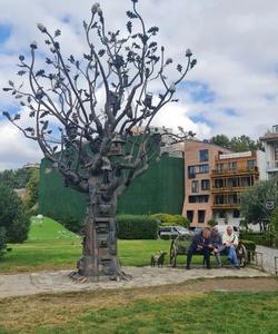 Скульптура «Дерево жизни»