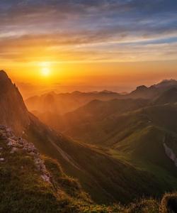 Гора Малый Тхач