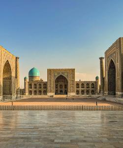 Площадь Регистан