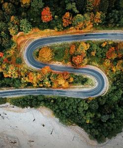 горная дорога на Кавказе