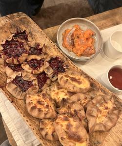 Местная кухня