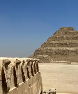 Ступенчатая пирамида Джосера в Саккаре