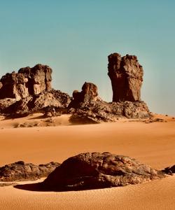 Плато Тассилин-Адджер в Сахаре