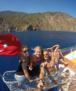 прогулка на Яхте