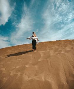 Бархан Сарыкум