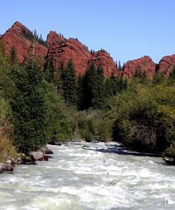 Прогулка по ущельям Барскоон и Джеты-Огуз