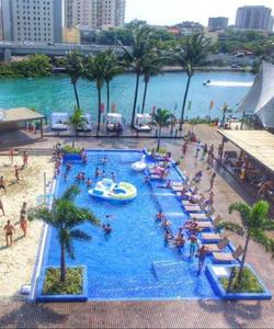 Отдых на пляже в Рио