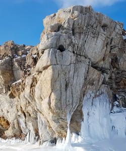 Скала Шаманка