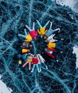 Тур на лед Байкала с фотосессией