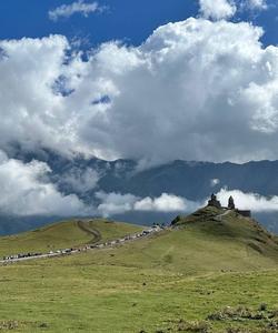 Храм Гергети