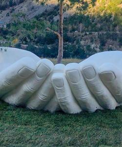 Арт-объект Руки, Северная Осетия