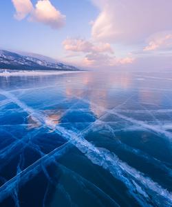 Лед Байкала