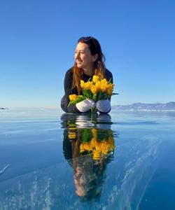 Фотосессия на льду Байкала