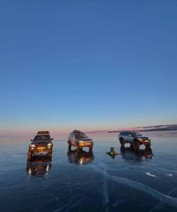 Джип-тур по льду Байкала