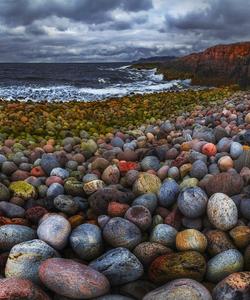 Пляж «Яйца драконов» в Териберке