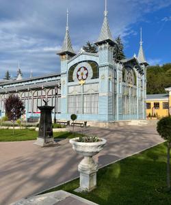 Лермонтовская галерея Пятигорск