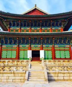 Дворцовый комплекс Кёнбоккун