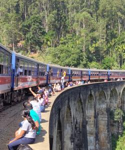 Девятиарочный мост