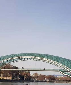 Мост Мира в Тбилиси