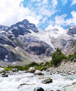 Ледник в Северной Осетии