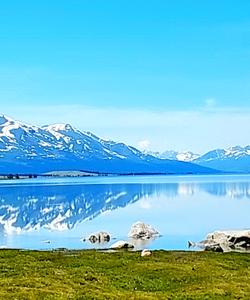 Озеро в Монголии